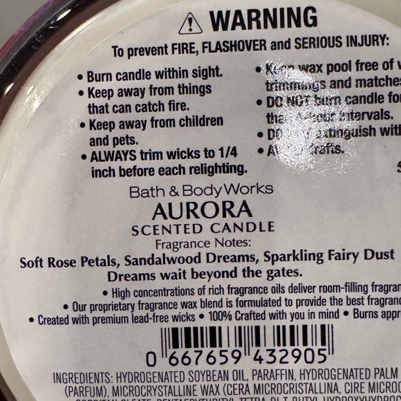 Princess Aurora Candle Bath and Body Works - Picture 3 of 3